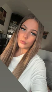 TeaseTogether Public Foto 2