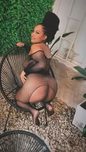 Haileysans 🥵 Foto 3