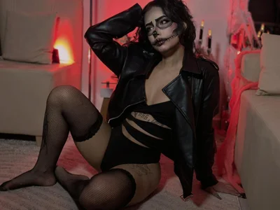 RosseMelody my hottest costumes😈 Pic 4