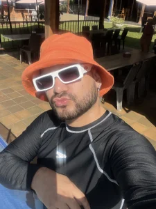 nicolas_cox: POOL DAY ❤️️ ( 4 фото)