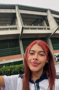 Bella de DaphneHaris Foto 3