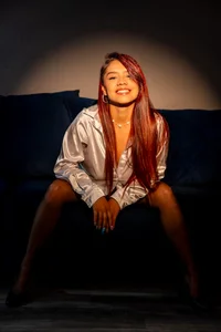 Arianaa_collins Between shadows and sighs Pic