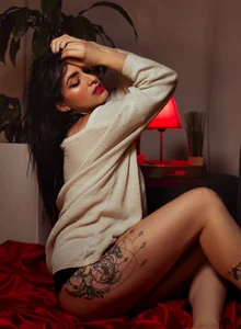 MeganHoffmaan “It is not impulse… It is an inclination that becomes constant.” 🔥 Pic 5