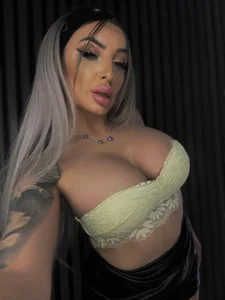 MissObsidian Me ? Say less 😈 Εικόνα 4