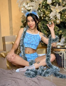 Allison_blair Merry christmas Pic