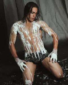 Art on me🎨 de PatrickSenova  2 photos