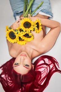 theladymonserrateshow Public Pic 4