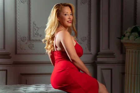 SusanSwann Red Soul 💋 Pic 2