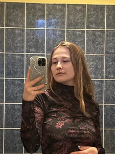 Kiss for you with my selfies od glossy_babe_  snímek