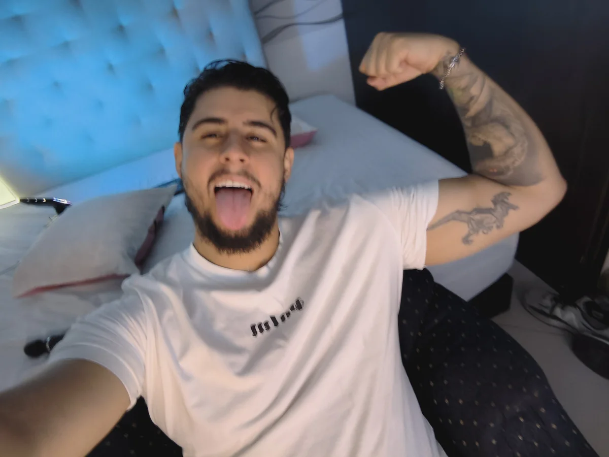%{count, plural, one {תמונה טרנדית של Ryan_evannss_} two {שתי תמונות טרנדיות של Ryan_evannss_} many { 5873 תמונות טרנדיות של Ryan_evannss_} other { 5873 תמונות טרנדיות של Ryan_evannss_}}