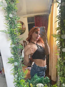 Terra_moonlight i like mirrors 🌵🌷 Immagine  8