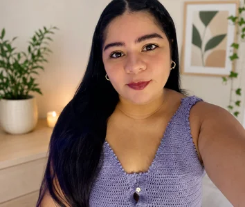 VOLUPTUOUS AND VERY PLEASANT GIRL