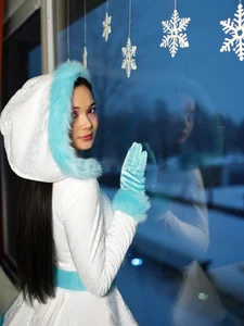 July_Kane Happy new Eve Hình 9