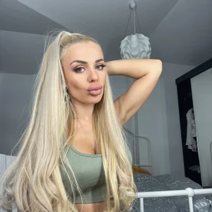 Roshi od Roshana16  6 snímek