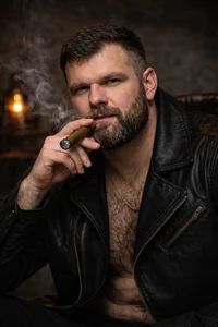 Hot_Adonis: Public ( 5 фото)