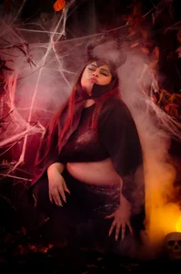 Keyla01_ kullanıcısının HALLOWEEN PHOTO SESSION albümü -  9 fotoğraf