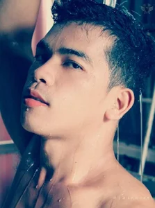 HotAsianron Me Ron Foto