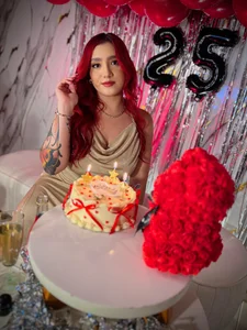 ViolettCastel My birthday 💖 Pic 3