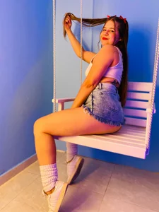 Annie_kurt_ It is a swing of the best emotions Immagine  3