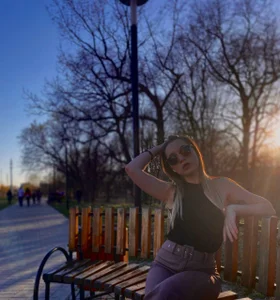 MiaThaine Public Pic 6