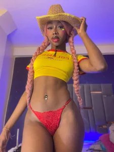 ChannelQueen Colombia 🇨🇴✨ Kuva 2