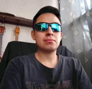 dantevelez Selfies. Immagine  3