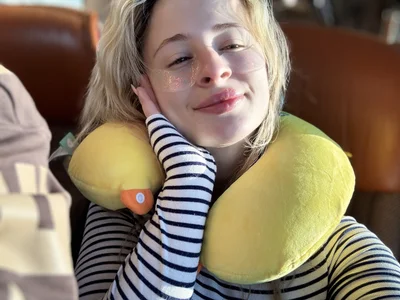 PetiteLexyy 🎿🤍 Pic 2