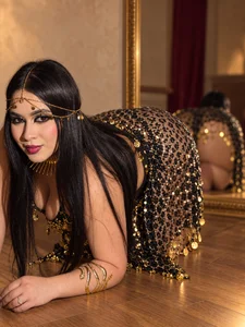 Bloomie_01 Sofi Arabe 💃🏼💎 🎃 Pic