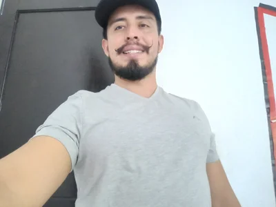 Agosto 2024 de KalethBigDick  9 Imagens