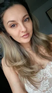 GoldieMuse: Public ( фото)