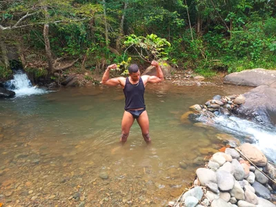 MAXIMO_JHONS kullanıcısının Public albümü -  7 fotoğraf