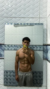 Cristopher2829 Yo Pic 2