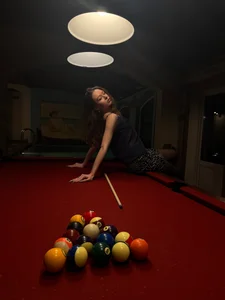 Mia_Skirttt Public Poză