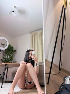 Rose_verby Careful — my stare bites 😈 Pic 6