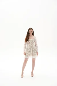 AlluringLookk: Innocence, Lace and Me ( 3 фото)