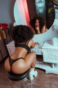 Destiny Storm de Destiny_Storm  5 photos