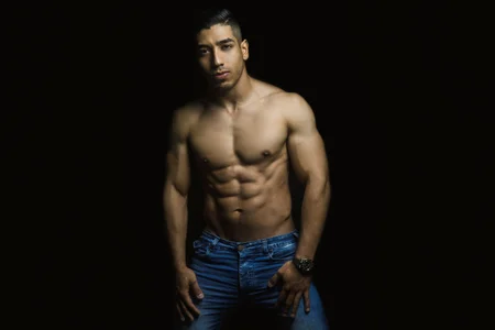 Adrian_Torres_のPublicの 2枚の写真