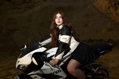 PixelGoddess Moto lady Pic 8