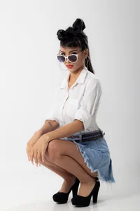 LauraAristizabal calendar girl Immagine  4