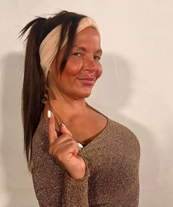 FrankyEssex Public Hình 9