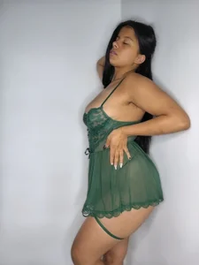 sasha_roldann Thank you for the beautiful birthday lingerie and for showing that with me the details always count. Pic 6