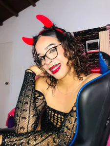 angelitasexxxhot “Each photo, a fantasy. Every look😈📸” 사진