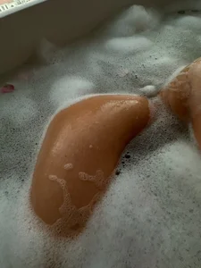 sexyangeloux Bubbles Pic 2