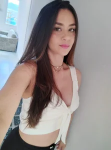 My beautiful face, your queen de TherezaLarson  2 photos