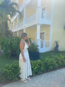 renata_t_ Public Hình 2