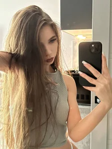 Raevella Public зображення 5