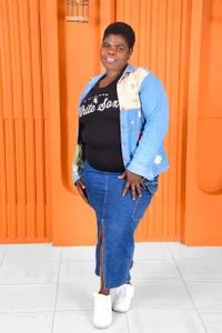 ebony_bbw254: Public ( 2 фото)