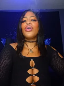 AmazonianMistress 💨💨Blow Smoke In Your Face 💨💨💨💨💨 圖片 5