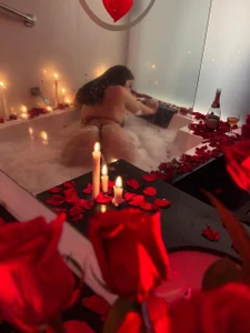 IsabellaAnngel Happy Valentine's Day 1 🏹🔥💗 Foto 2