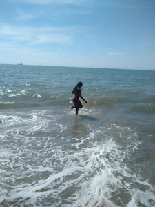 Almaahotxxx Public Pic 5